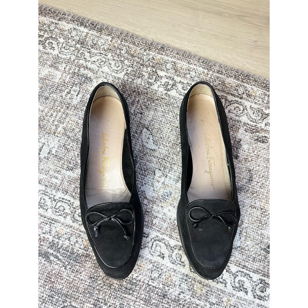 Vintage Salvatore Ferragamo Boutique Black Suede Loafers 7.5 Bow Made in‎ Italy